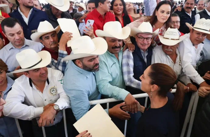 Presidenta anuncia programa para impulsar la producción de carne de calidad en el norte del país