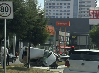 Choque, volcadura y muerte en la mañana de este domingo en la Atlixcáyotl