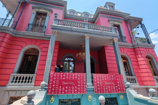 Cena exclusiva en la Casa de los Enanos: ¿vale la inversión de 2 mil pesos?