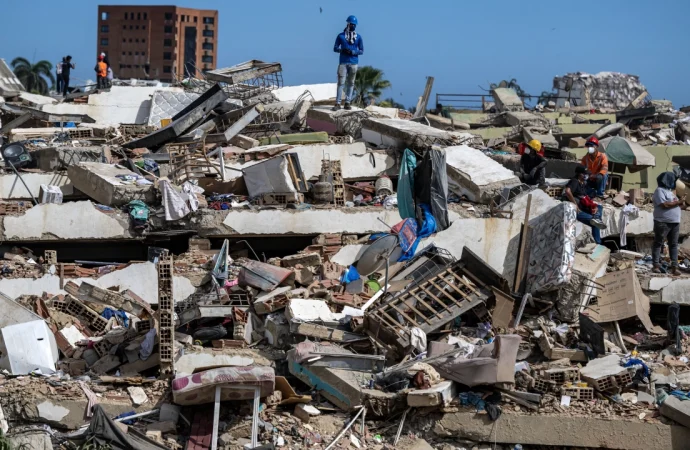 Balance de muertos por sismos en Venezuela asciende a 1,943, reportan autoridades