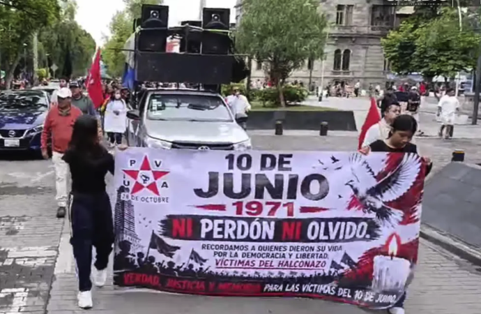 Marcha de la 28 de Octubre colapsa el tráfico en el centro de Puebla
