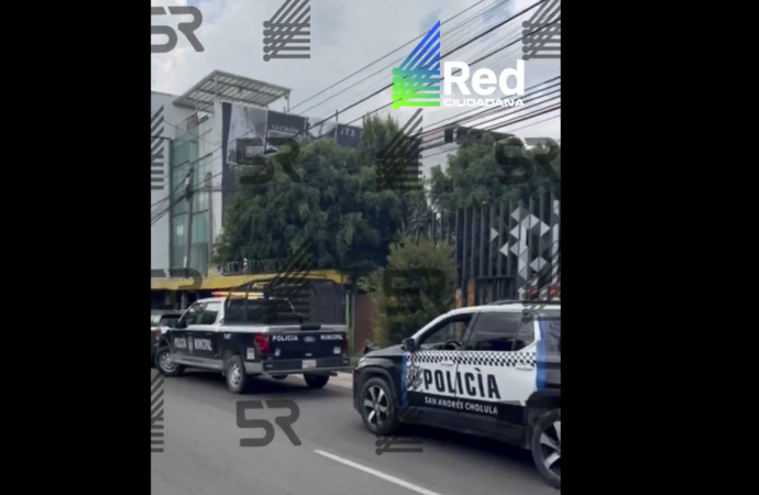 Balacera en la Recta a Cholula: Policía de San Andrés frustra robo a cuentahabiente cerca de la UDLAP