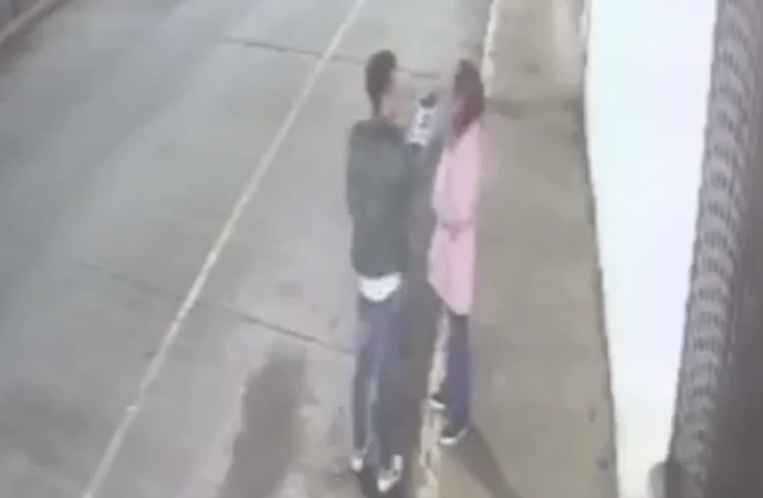 Agresión por celos en San Felipe Hueyotlipan queda registrada en video