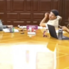 Regidor de Puebla interrumpe sesión con expresiones durante partido del Mundial 2026