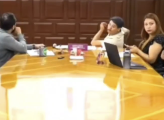 Regidor de Puebla interrumpe sesión con expresiones durante partido del Mundial 2026