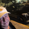Influencer poblano denuncia robo de llantas y espejos de su camioneta en colonia La Paz