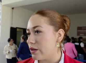 Crece la polémica por contrato de 307 mil pesos otorgado a exnovio de directora en Puebla