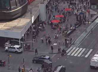 Tiroteo en Times Square genera alarma; policía detiene a un sospechoso y asegura un arma