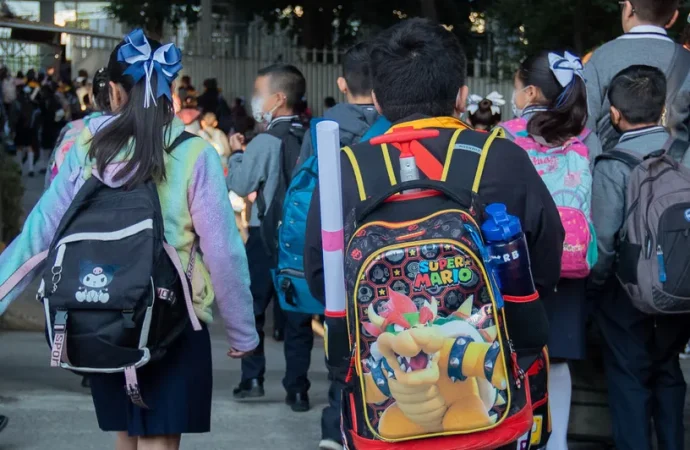 Gobierno de Puebla evalúa suspensión de clases el 11 de junio por Mundial 2026