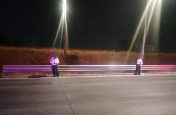 Ejecutan a hombre sobre Periférico Ecológico a la altura de Flor del Bosque