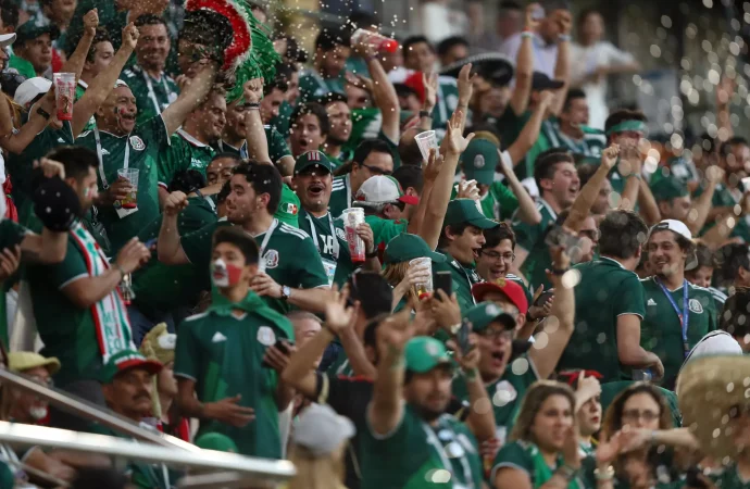 El grito discriminatorio reaparece en el partido Suecia-Túnez en el Estadio Monterrey