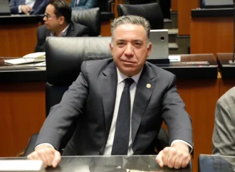 Enrique Inzunza reafirma su permanencia en el Senado y defiende su trayectoria