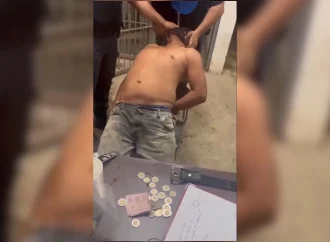 Exhiben tortura de policías de Coquimatlán contra detenido; CDHE inicia investigación