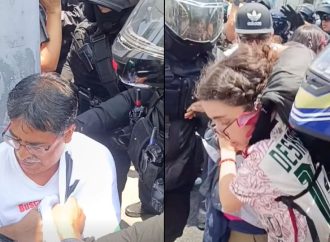 Madres buscadoras bloquean Calzada de Tlalpan y denuncian represión policial