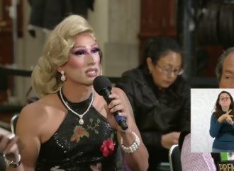 Sheinbaum justifica restricción del Pride en el Zócalo y responde a críticas por trato a colectivos trans