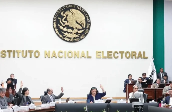 INE aprueba dos nuevos partidos para 2027 y rechaza a grupos satélites de Morena y evangélicos confesionales