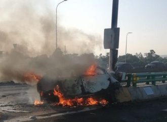 Muere calcinado un conductor en el Segundo Piso de Periférico