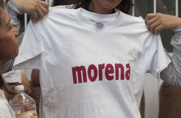 Van 124 aspirantes registrados en Morena para candidaturas a gubernaturas en 17 estados