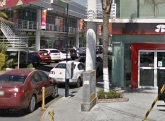 Asaltan a cuentahabientes de Banorte en Puebla y roban 715 mil pesos