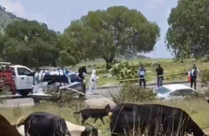 Hallan vehículo con personas sin vida rumbo a la Academia de Policía; Fiscalía investiga