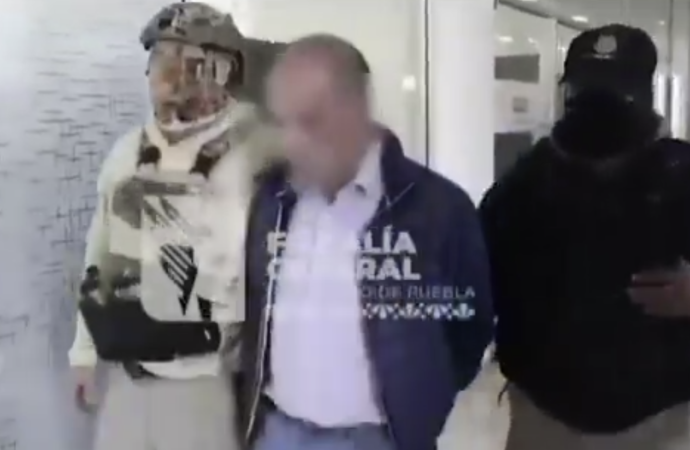 Empresa vinculada a “El Tirador de la Atlixcáyotl” denunciada por falsificación de documentos en Puebla