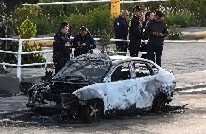 Capturan a presuntos integrantes de La Familia Michoacana en Puebla; uno vinculado a auto calcinado en Periférico