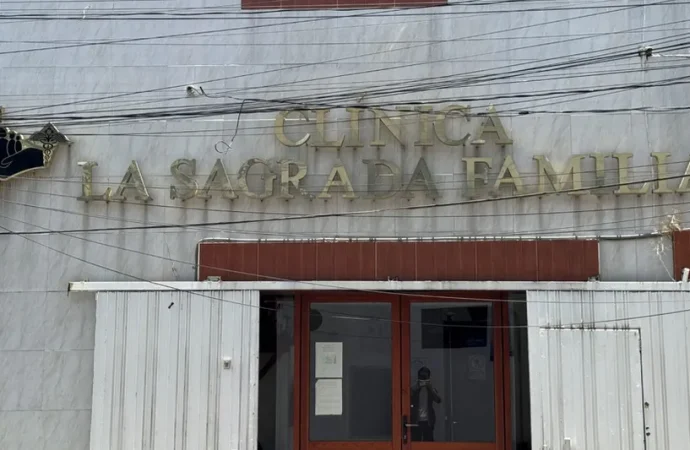 Menor de seis años fallece tras cirugía en clínica de Cholula; familiares denuncian negligencia médica