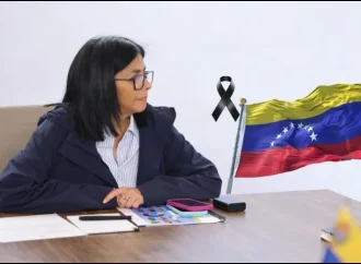 Venezuela decreta luto nacional tras terremotos que dejaron casi 2 mil muertos