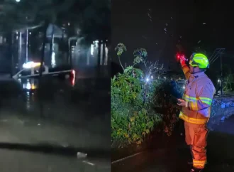 Patrulla arrastrada por el río Atoyac en Ocoyucan deja un policía desaparecido