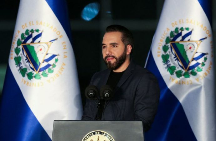 Nayib Bukele logra candidatura unánime para buscar un tercer mandato en El Salvador