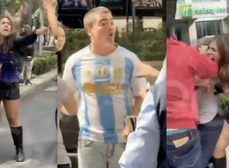 Pelea entre aficionados mexicanos y argentinos en Reforma 222 tras la final del Mundial 2026