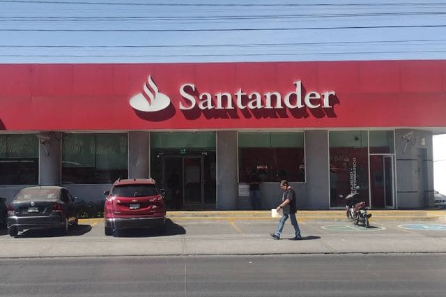 Asaltan a cuentahabiente en Puebla tras seguirlo un kilómetro desde Plaza San Pedro